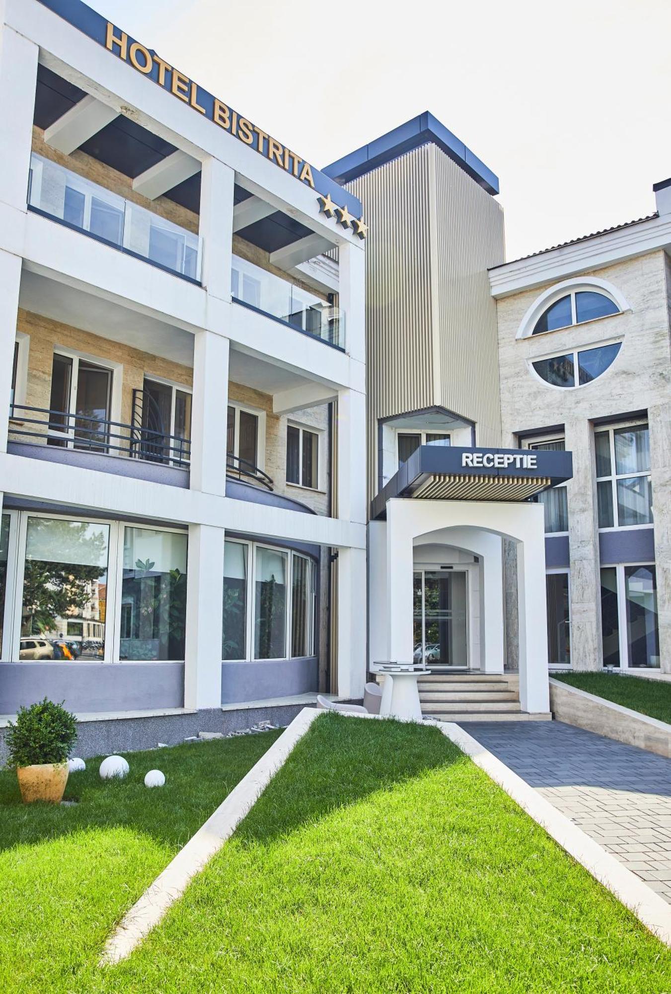 Hotel Bistrita Exterior photo